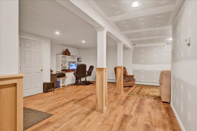 15 Whitefield Drive, Cambridge, VT 05464