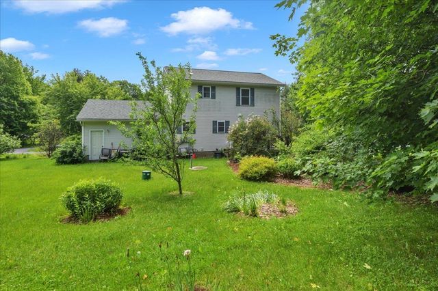 15 Whitefield Drive, Cambridge, VT 05464