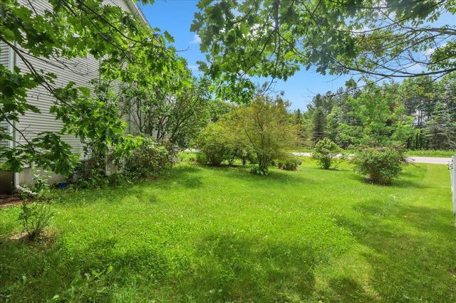 15 Whitefield Drive, Cambridge, VT 05464