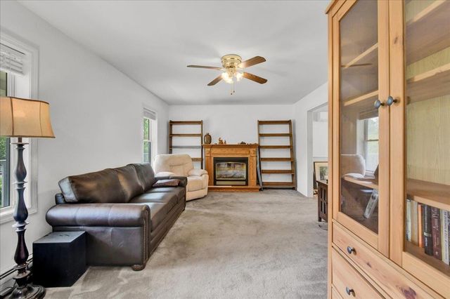 15 Whitefield Drive, Cambridge, VT 05464