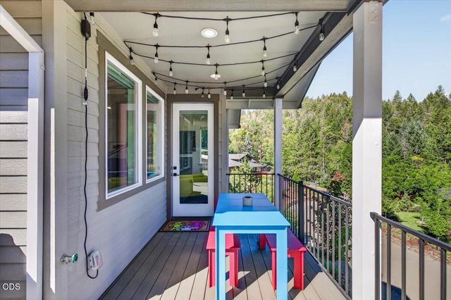 1300 Andrews Place, Jacksonville, OR 97530