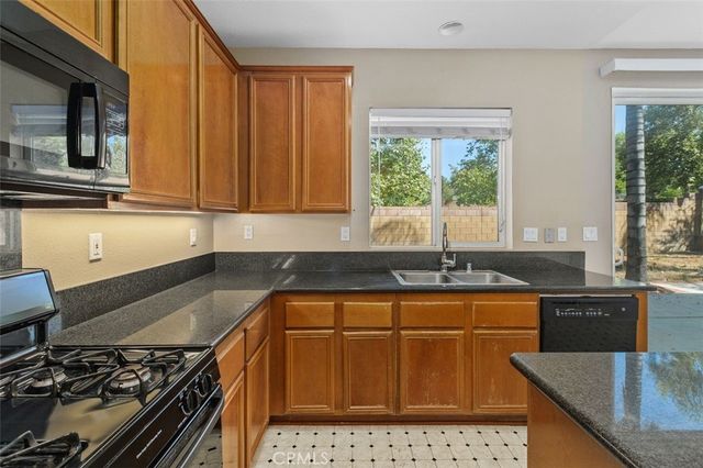 32102 Poppy Way, Lake Elsinore, CA 92532