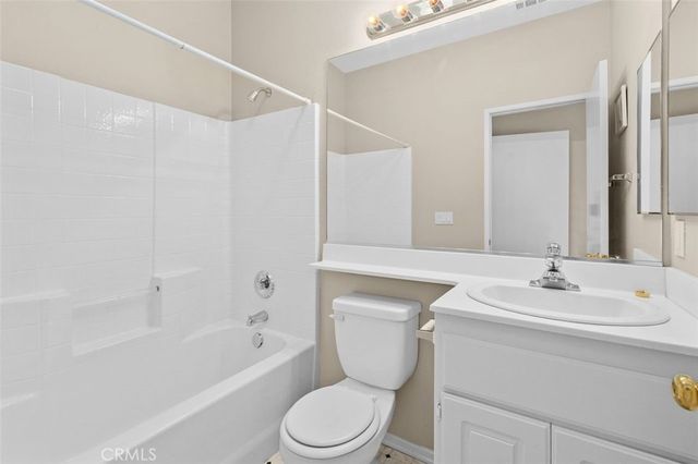32102 Poppy Way, Lake Elsinore, CA 92532