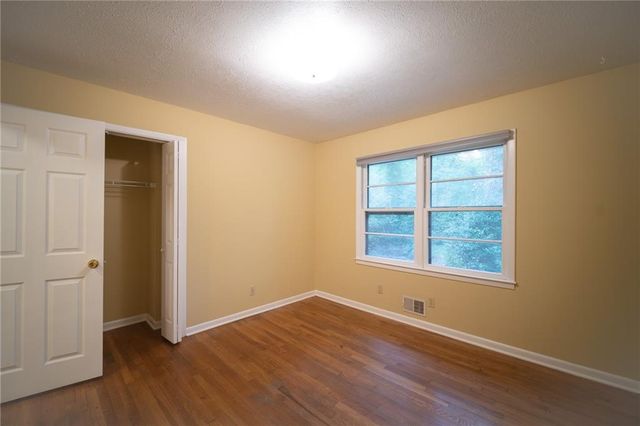 5565 Bowers Road, Stone Mountain, GA 30087