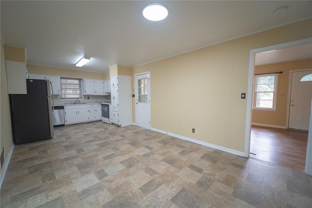 5565 Bowers Road, Stone Mountain, GA 30087