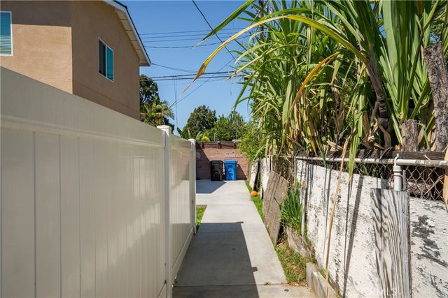 1123 Aldgate, La Puente, CA 91744
