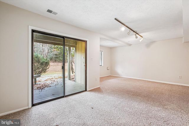 2025 WINGED FOOT CT, Reston, VA 20191