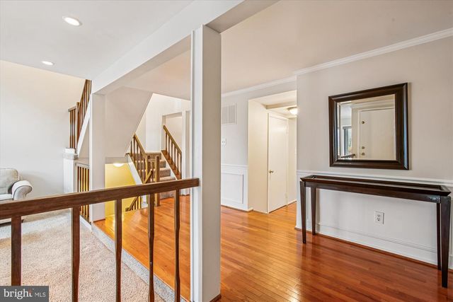 2025 WINGED FOOT CT, Reston, VA 20191