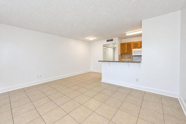 1604 Meadows Circle W, Boynton Beach, FL 33436