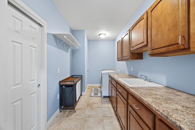 2501 FALCONS COVE, Stevens Point, WI 54482