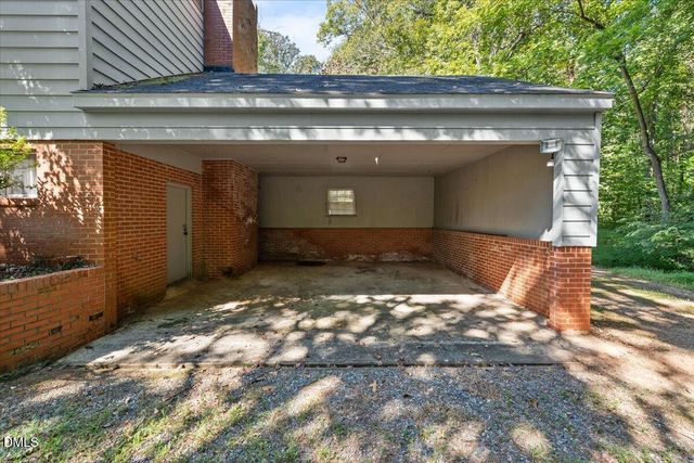 1306 Sunset Drive, Siler City, NC 27344