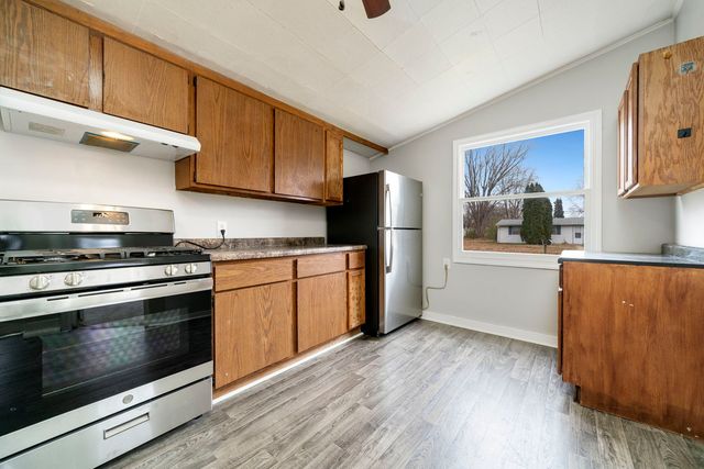 7602 Cadet Road, Machesney Park, IL 61115