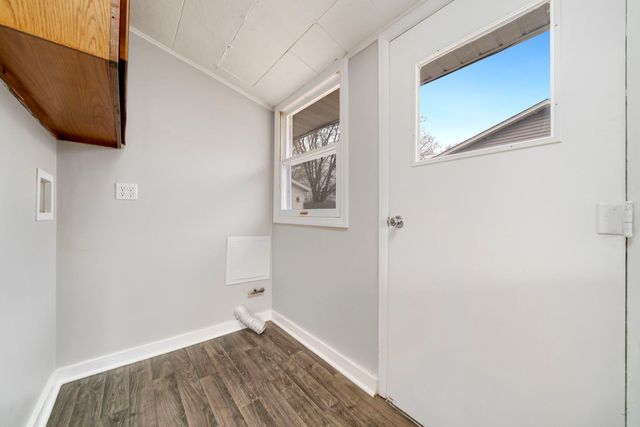 7602 Cadet Road, Machesney Park, IL 61115