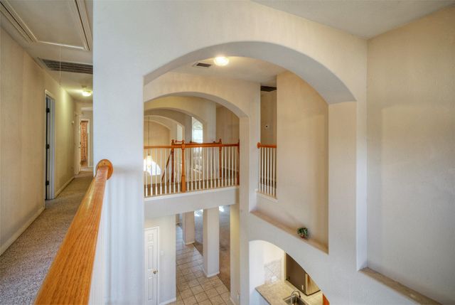 601 Indian Run DR, Pflugerville, TX 78660