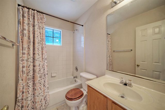 601 Indian Run DR, Pflugerville, TX 78660