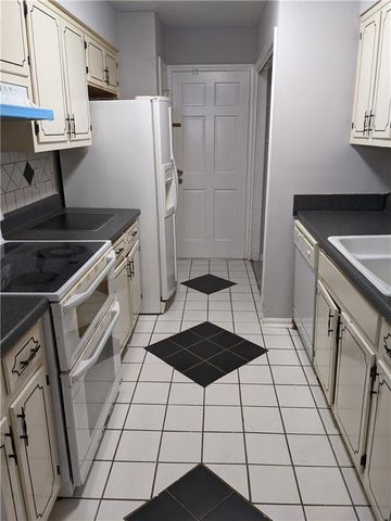 2936 Parc Lorraine 2936, Lithonia, GA 30038