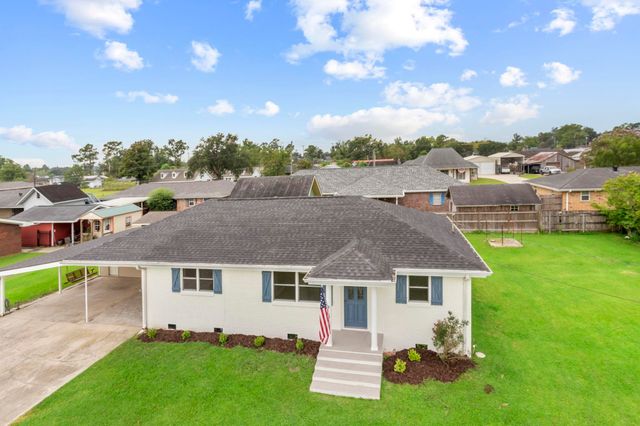 13204 S Peach St, Vacherie, LA 70090