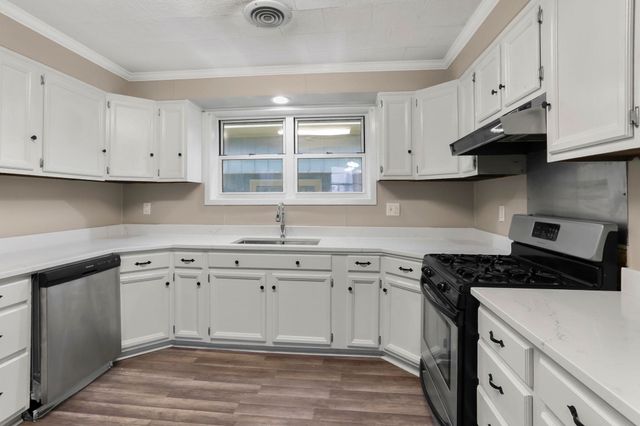 13204 S Peach St, Vacherie, LA 70090