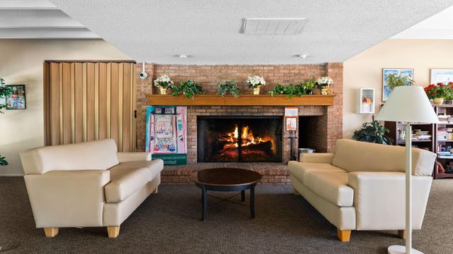 1225 S Maple Road 105, Ann Arbor, MI 48103