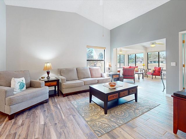 118 COVENTRY LANE, Haines City, FL 33844