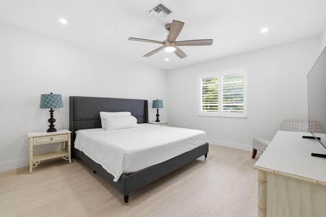 1011 Flame Vine Avenue 203, Delray Beach, FL 33445