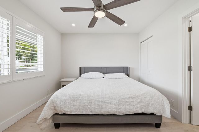 1011 Flame Vine Avenue 203, Delray Beach, FL 33445