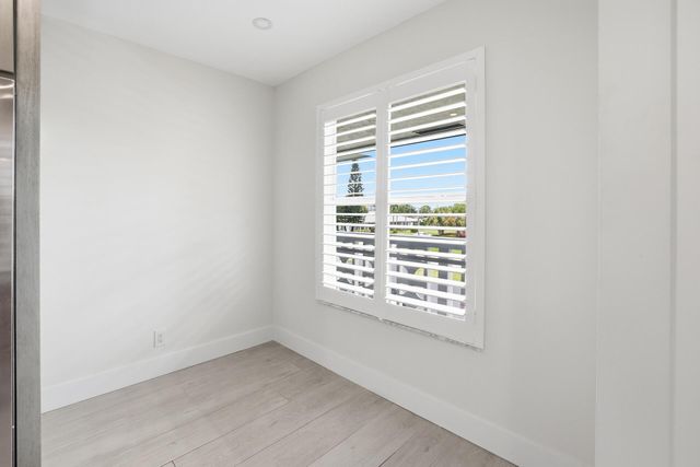 1011 Flame Vine Avenue 203, Delray Beach, FL 33445