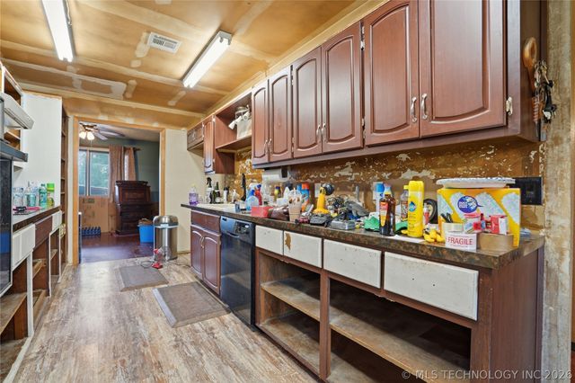 20938 E 35th Place S, Broken Arrow, OK 74014