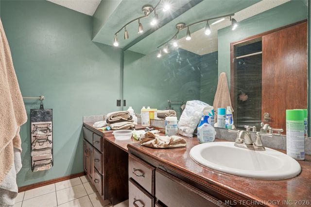 20938 E 35th Place S, Broken Arrow, OK 74014