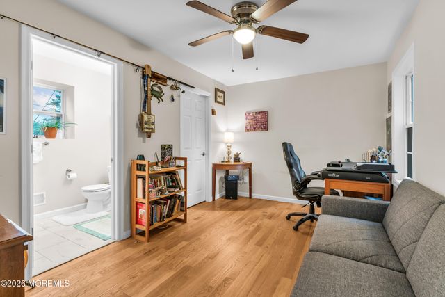 93 Center Avenue, Leonardo, NJ 07737