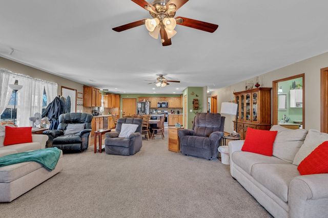 6431 NW 50th St, El Dorado, KS 67042