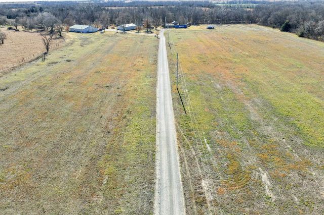 6431 NW 50th St, El Dorado, KS 67042