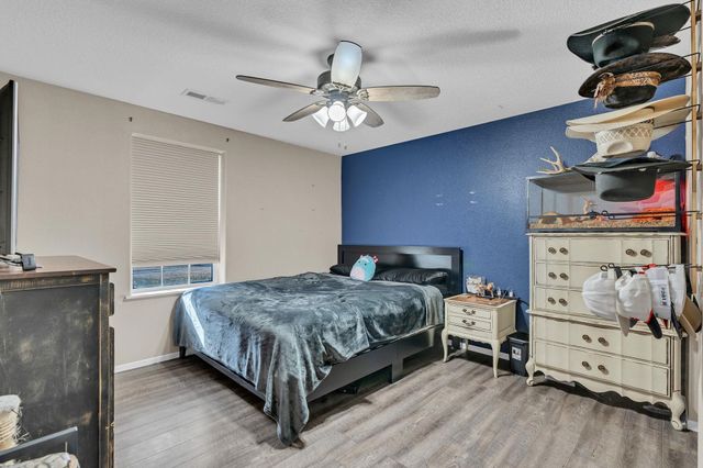 6431 NW 50th St, El Dorado, KS 67042