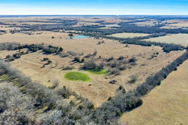 6431 NW 50th St, El Dorado, KS 67042