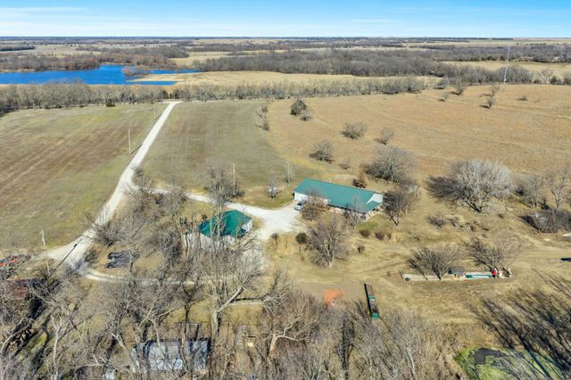 6431 NW 50th St, El Dorado, KS 67042
