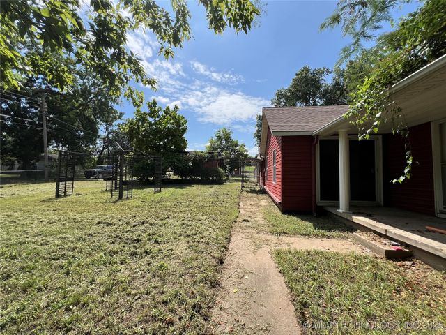 108 N 7th Avenue, Cleveland, OK 74020