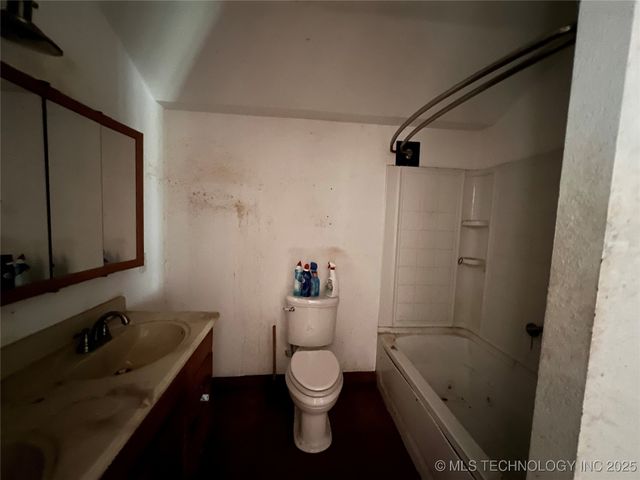 108 N 7th Avenue, Cleveland, OK 74020