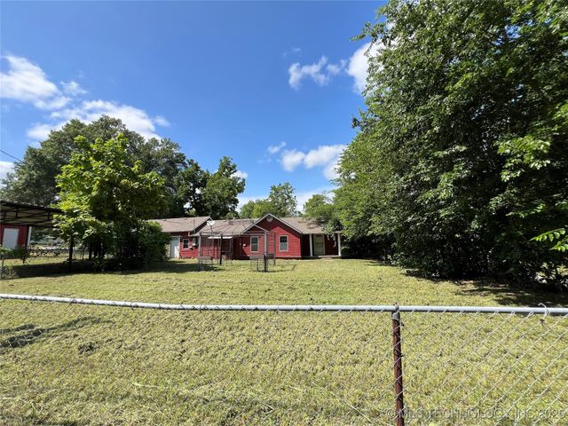 108 N 7th Avenue, Cleveland, OK 74020