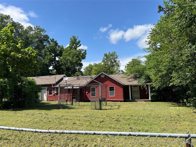 108 N 7th Avenue, Cleveland, OK 74020