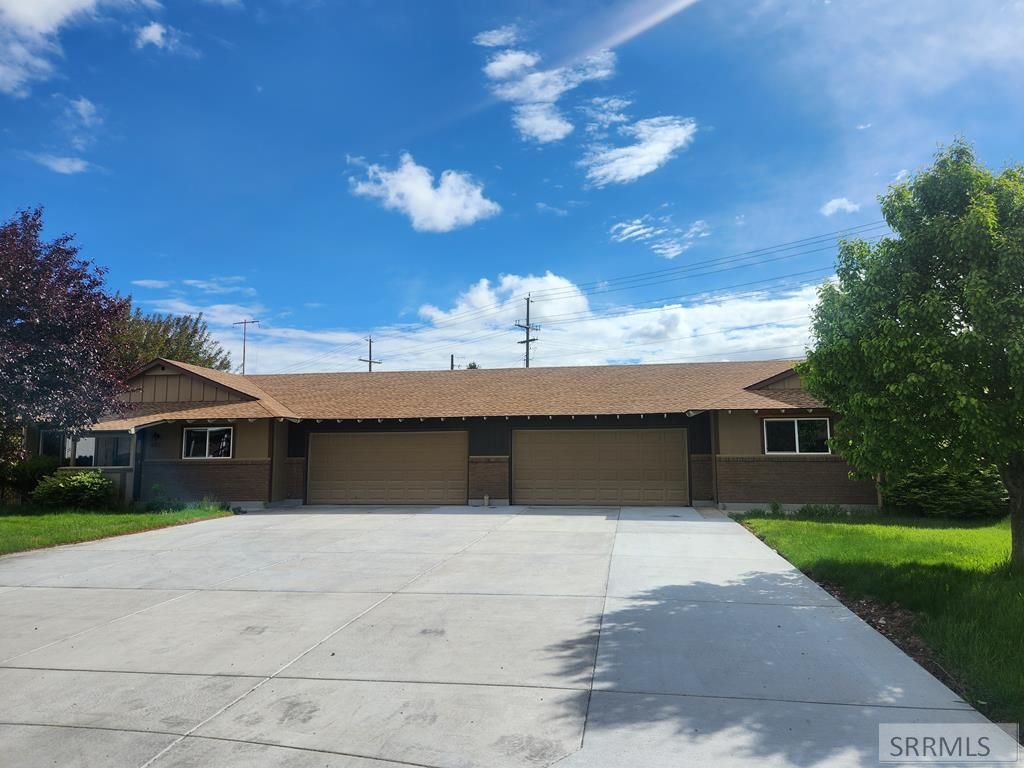Image 1 of property listing at 481 Higbee Circle, Idaho Falls, ID 83404