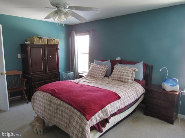 17 WILT RD, Bechtelsville, PA 19505