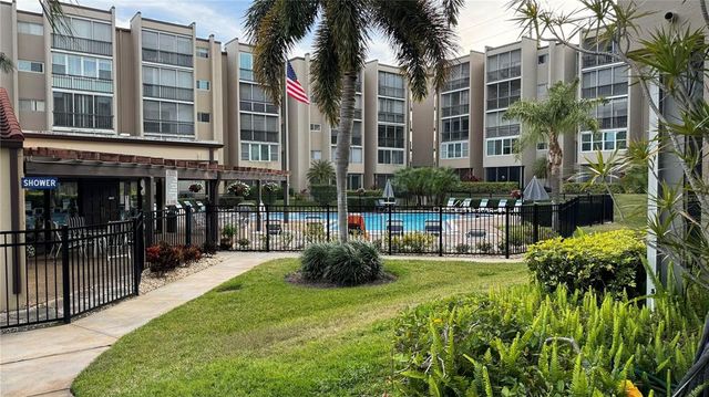1243 S MARTIN LUTHER KING JR AVENUE B205, Clearwater, FL 33756