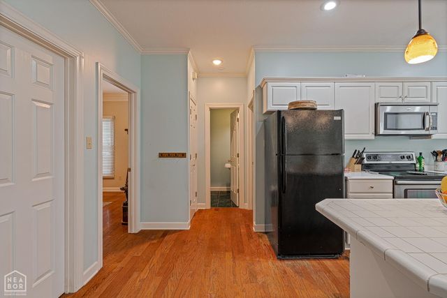 1702 Roleson Lane, Jonesboro, AR 72404