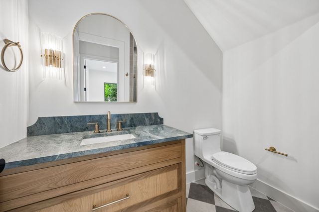 419 Cameron Avenue, Dallas, TX 75223