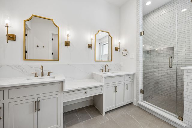 419 Cameron Avenue, Dallas, TX 75223