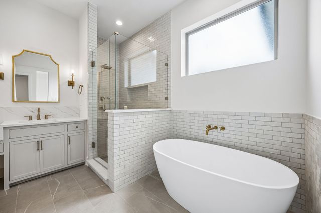 419 Cameron Avenue, Dallas, TX 75223