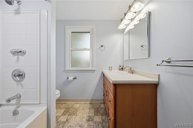 227 North Lane, Grand Island, NY 14072