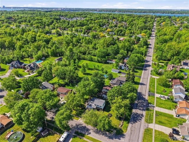 227 North Lane, Grand Island, NY 14072