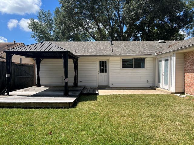 19326 Gagelake Lane, Houston, TX 77084