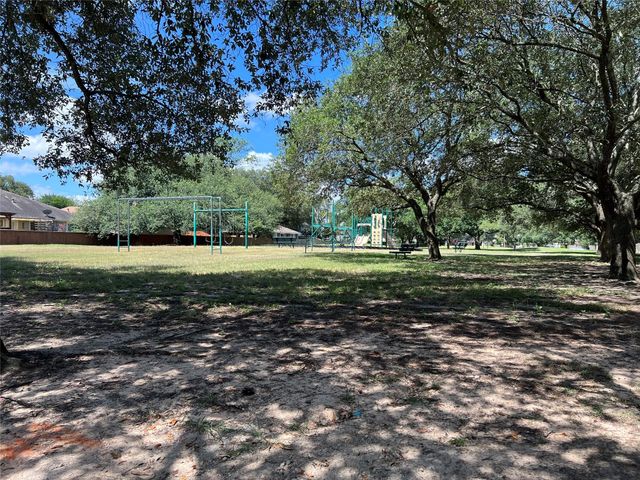 19326 Gagelake Lane, Houston, TX 77084